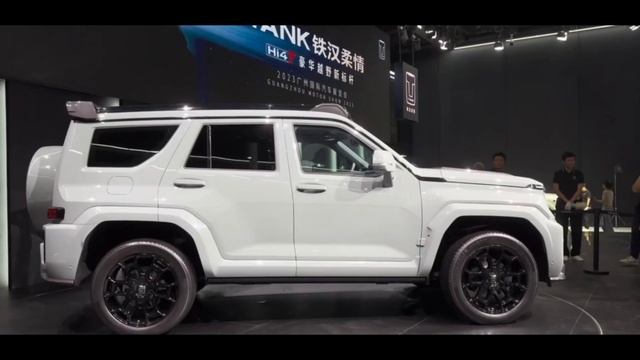 Tank 700 Hi4-T Exterior, it is an off-road beast смотреть онлайн