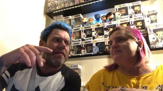 Live Unboxing Harry Potter / Funko / shout outs / chat / live with Geeky Couple & news headlines смотреть онлайн