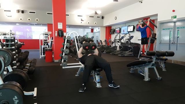 Close Grip Dumbbell Bench Press 2X50kg 110lbs X 9 reps ! Жим гантелей по 50 кг X9 узким хватом !!! смотреть онлайн