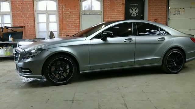 Матовый полиуретан Mercedes CLS смотреть онлайн