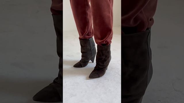 Isabel Marant Suede Colorblock Boots смотреть онлайн