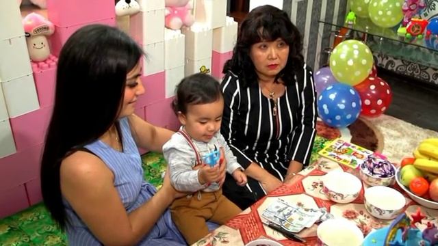 Видеоролик асянди Савелий 1год смотреть онлайн
