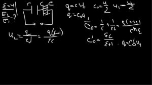 Два одинаковых плоских воздушных конденсатора соединены последовательно и подключены к источнику то
