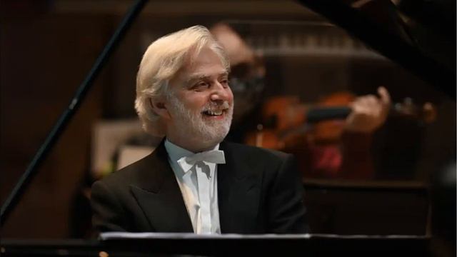 Krystian Zimerman - Rachmaninoff Concerto N 1 Live At London 1978 смотреть онлайн