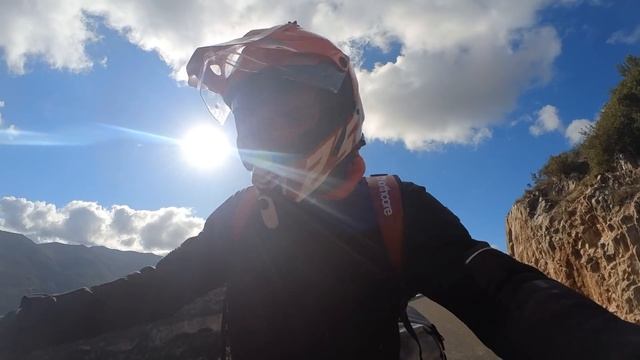 With GOOGLE MAPS on EPIC MOUNTAIN RIDE in Spain! Honda Motorcycle Adventure Journey /23 смотреть онлайн