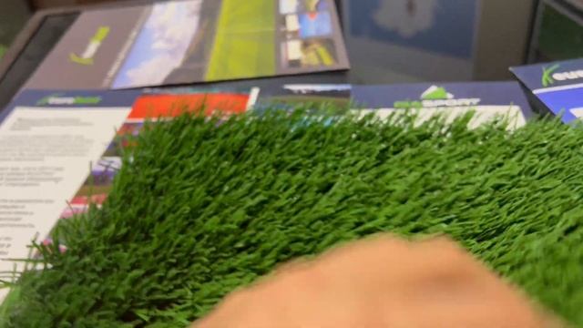 Искусственный газон DiaSport Profi M40 смотреть онлайн