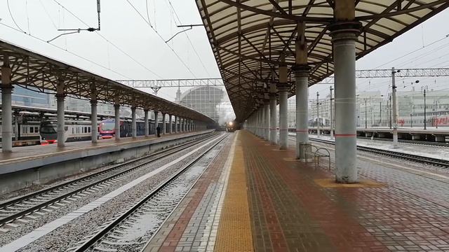 П36 0110 сообщением Москва-Калуга отправляется с Киевского вокзала смотреть онлайн