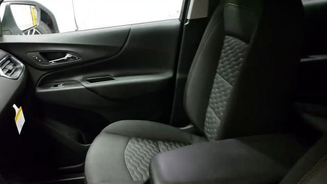 2019 Chevy Equinox summit white at Dale Howard Auto Iowa Falls смотреть онлайн