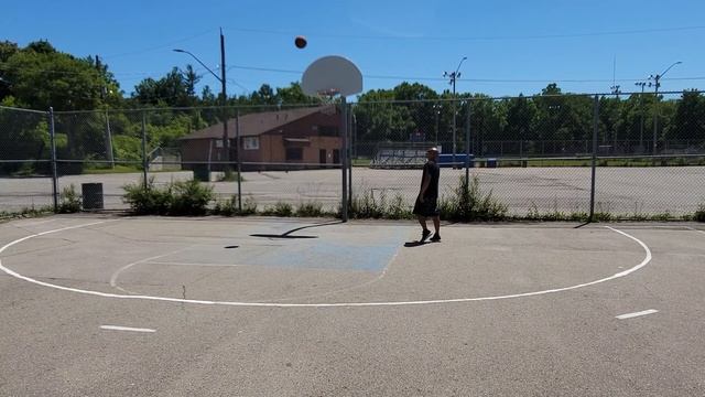 11 in a row Three pointer: Test Samsung S21 ultra - June 14 2022 смотреть онлайн