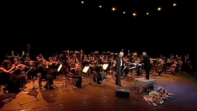 The Troika Speeds, The Troika Gallops - Dmitri Hvorostovsky смотреть онлайн