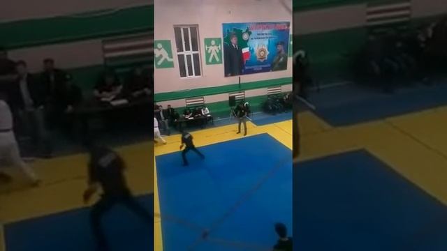 Мимулатов Расул (Панчер) финал первенства Чр по рукопашному бою. В красном. 81+кг смотреть онлайн