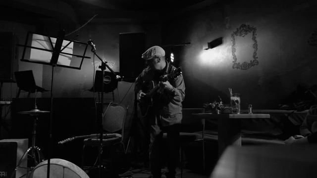 Another brick in the wall (Pink Floyd fingerstyle cover) | LIVE in HIVE | 03.12.2022 смотреть онлайн