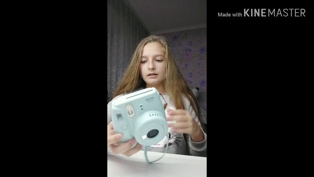 Обзор на instax mini 9(первое видео) смотреть онлайн