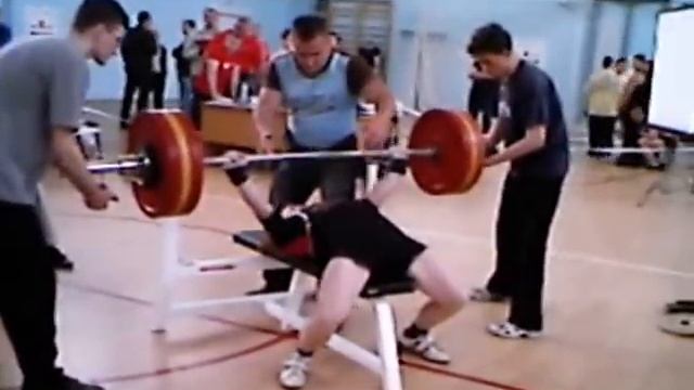 Не удачный подход (( жим лежа!!! Александр Мартыненко смотреть онлайн