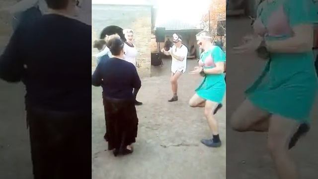 Интересная идея розвлеч народ на свадьбе, крестинах, корпоративе смотреть онлайн
