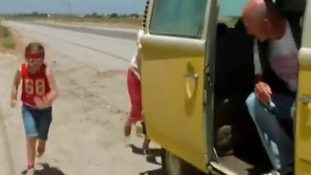 Little Miss Sunshine - Scene смотреть онлайн