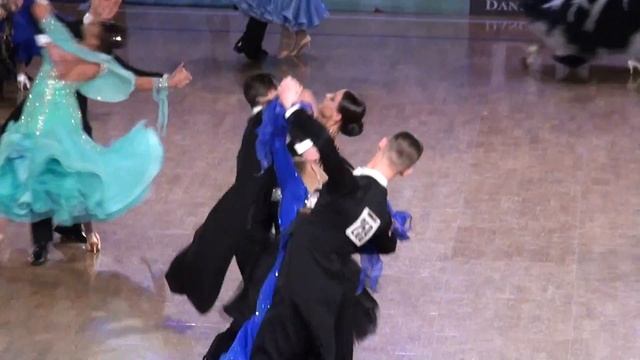 Brilliant Couple 2017 Взрослые Стандарт 1/4 Венский Вальс Табунников Артем - Селиверстова Елизавета смотреть онлайн