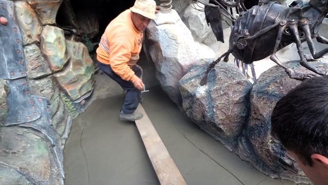 ремонт старой бетонной дорожки во дворе. оформление арт бетоном. бетонной дорожки . декор. смотреть онлайн