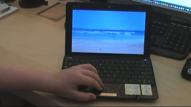 Tech Sh*t - Asus Eee PC