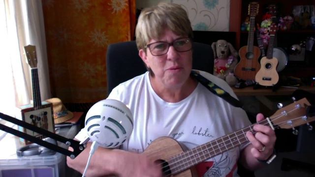 75 Romeo and Juliet Ukulele Cover смотреть онлайн