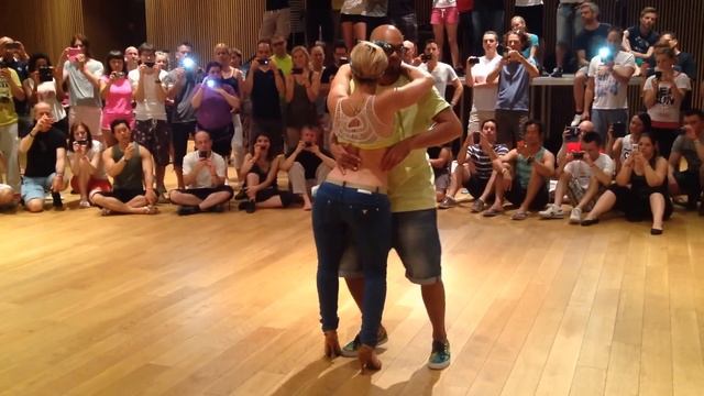 Tarraxinha by Albir & Carola @SSD2014 смотреть онлайн