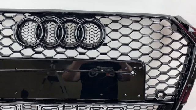 Решетка радиатора в стиле RS4 для Audi A4  B9