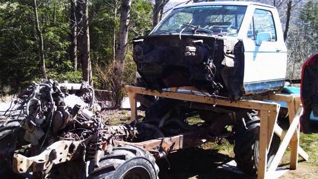 Building the Ranger II (custom built off-road Bronco II) смотреть онлайн