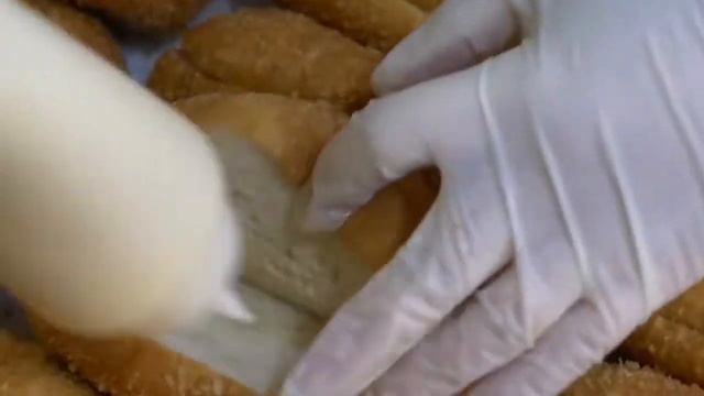 Жареный крокет хот-дог - корейская уличная еда смотреть онлайн