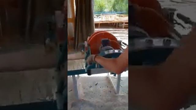 двухпильный кромкообрезной станок ЦОД–450 (на производстве) смотреть онлайн