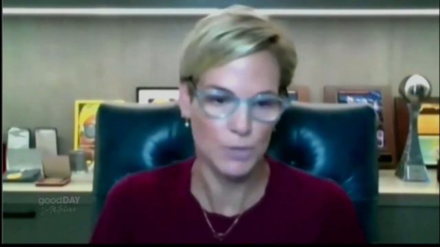 Dara Torres tells us how to keep kids active this winter смотреть онлайн