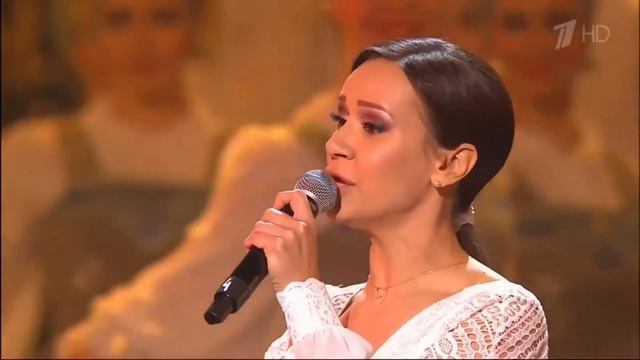 Гляжу в озёра синие - Елена Максимова и Валентина Бирюкова 23/2/2021 смотреть онлайн