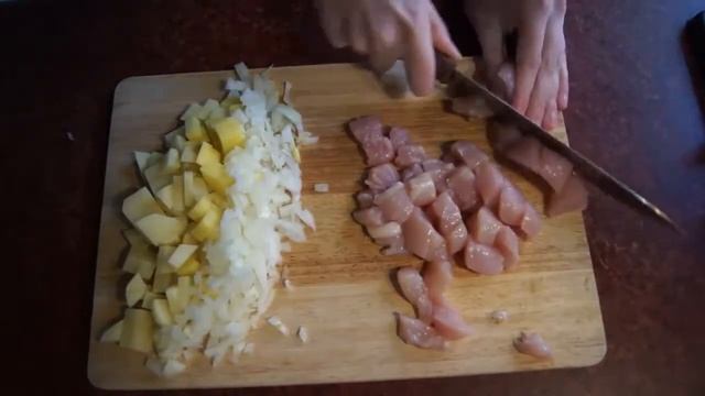 РЕЦЕПТЫ ДЛЯ МУЛЬТИВАРКИ. КУРИНЫЙ СУП С ЛАПШОЙ смотреть онлайн