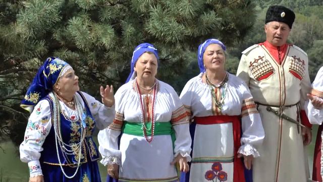 Любава - За Кубанью огонь горыть смотреть онлайн
