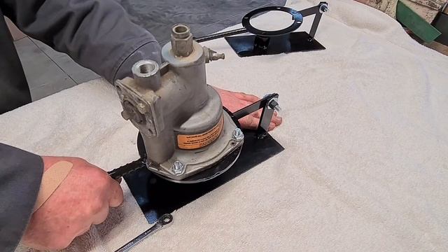 How to Bleed a Wabco Clutch Slave Cylinder, Bleeder Tool - Grof Tools смотреть онлайн