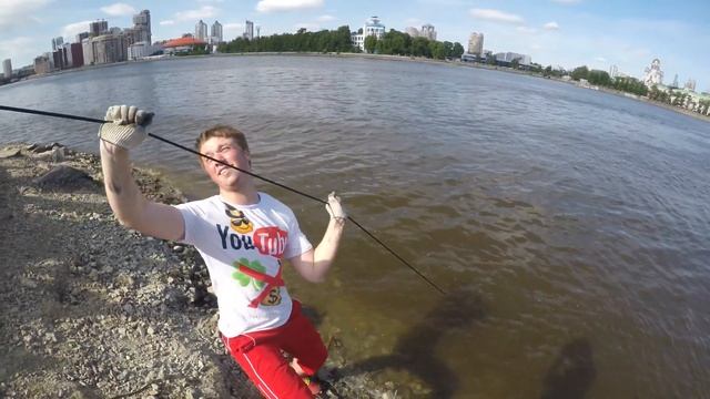 Сами не ожидали поймать ! Магнитная рыбалка в Екатеринбурге! смотреть онлайн