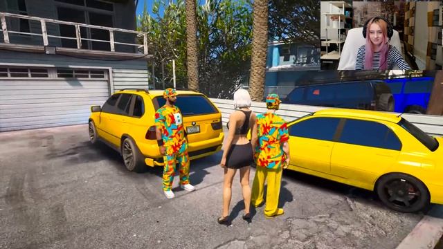 СТРИМЕРША ЗНАКОМИТСЯ С МАЖОРАМИ! ЖИЗНЬ ДЕВУШКИ В ГТА 5 ОНЛАЙН (GTA 5 RP RADMIR) смотреть онлайн