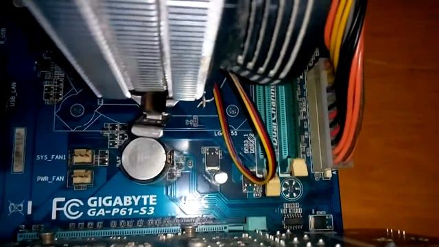 GIGABYTE GA-P61-S3 CG7047 01861 смотреть онлайн