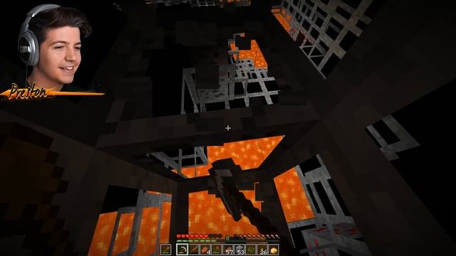 TROLLING MY LITTLE BROTHER with MINECRAFT HACKS! смотреть онлайн