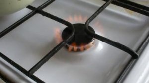 красный газ на плите
