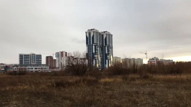 Почему я хожу без верхней одежды? | Will Decides смотреть онлайн