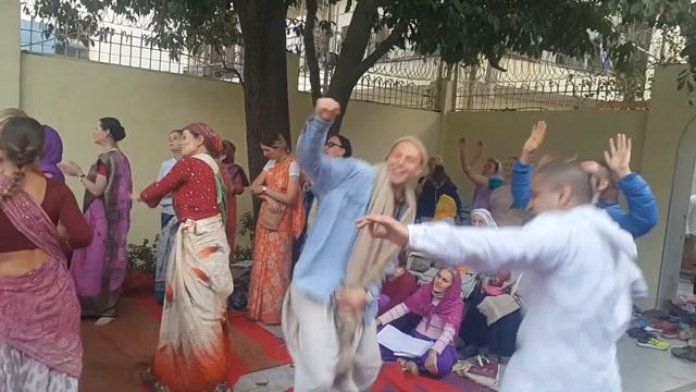 02FEB2018 VRINDAVAN | DANCE | MUSIC | KIRTAN | HARE KRISHNA MAHA MANTRA | BHAJAN SONGS | смотреть онлайн