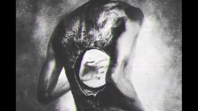 Мрачная история: Изгнанный. Он был проклят, проклят всеми....... смотреть онлайн