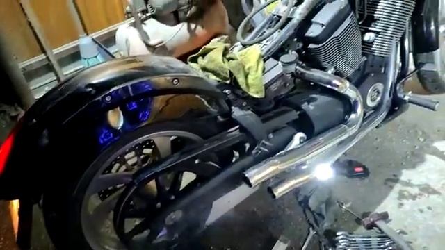 так работает V образный