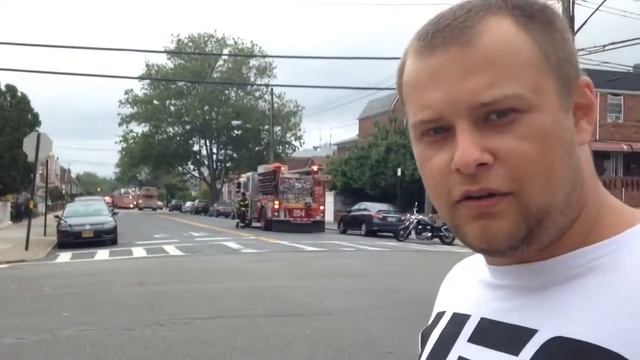 Сколько зарабатывают пожарные в Америке. смотреть онлайн