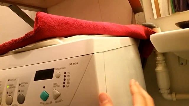 Life | Fixing an E90 Error on a Washing Machine смотреть онлайн