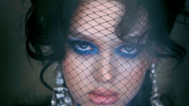 FASHION TIME | PROFESSIONAL MAKEUP - GOTHIC STYLE смотреть онлайн