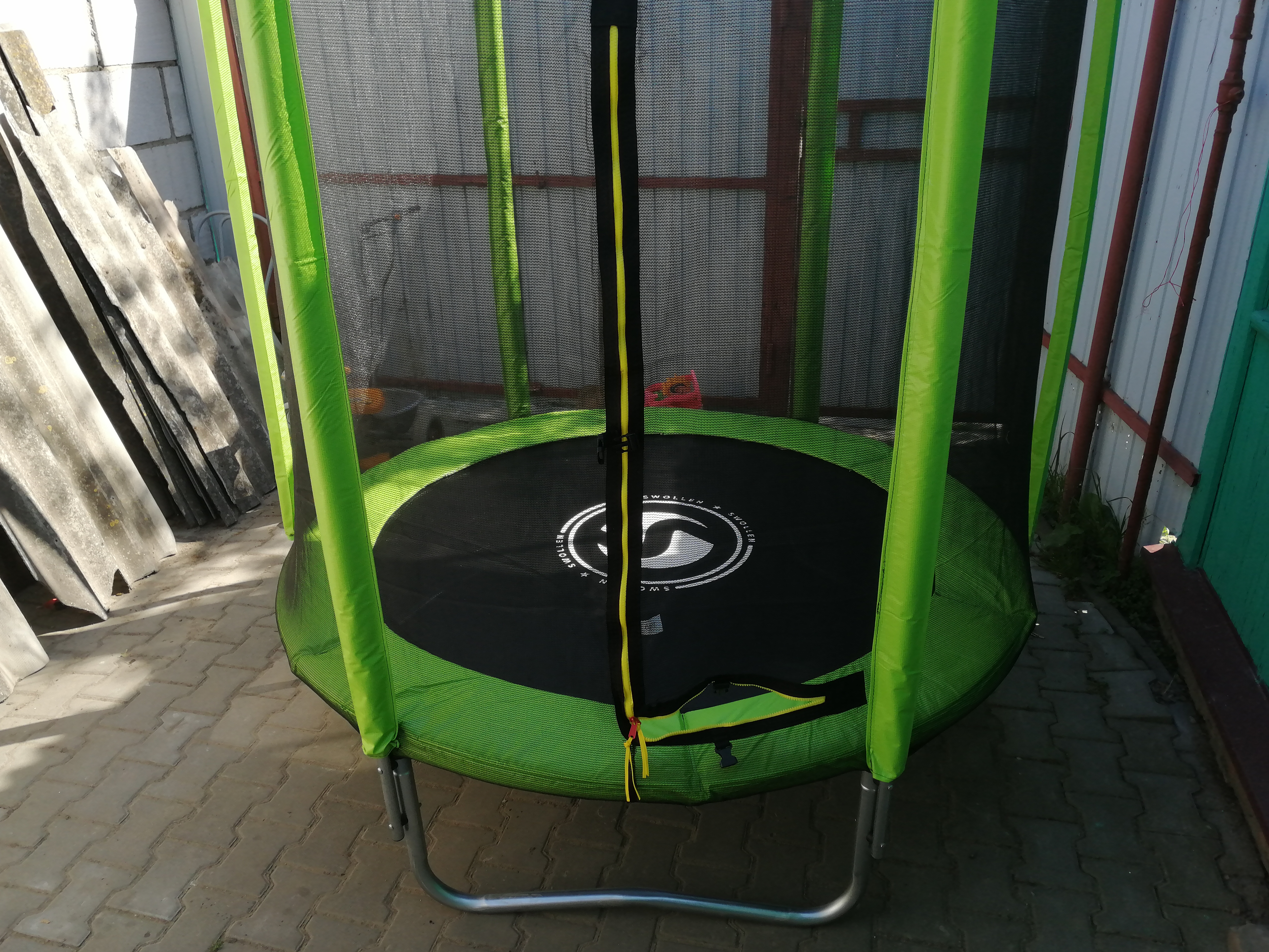 Как собрать батут своими руками