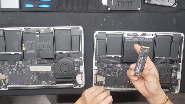 맥북프로 MACBOOK PRO A1502 2015년 모델 동일한 사양의 SSD하드 교체 하기 영상. (강남 컴퓨터수리, 맥북수리, 노트북수리, 중고컴퓨터 매매 매입 매매) смотреть онлайн