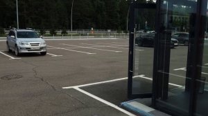 АЭРОПОРТ. КАК РАЗОБРАТЬСЯ КУДА ПРИПАРКОВАТЬСЯ?