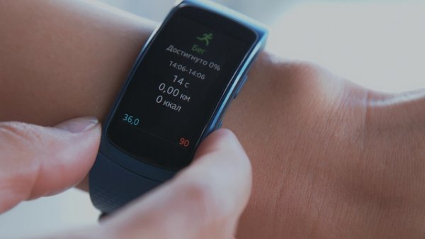 Часы Gear для жизни и спорта